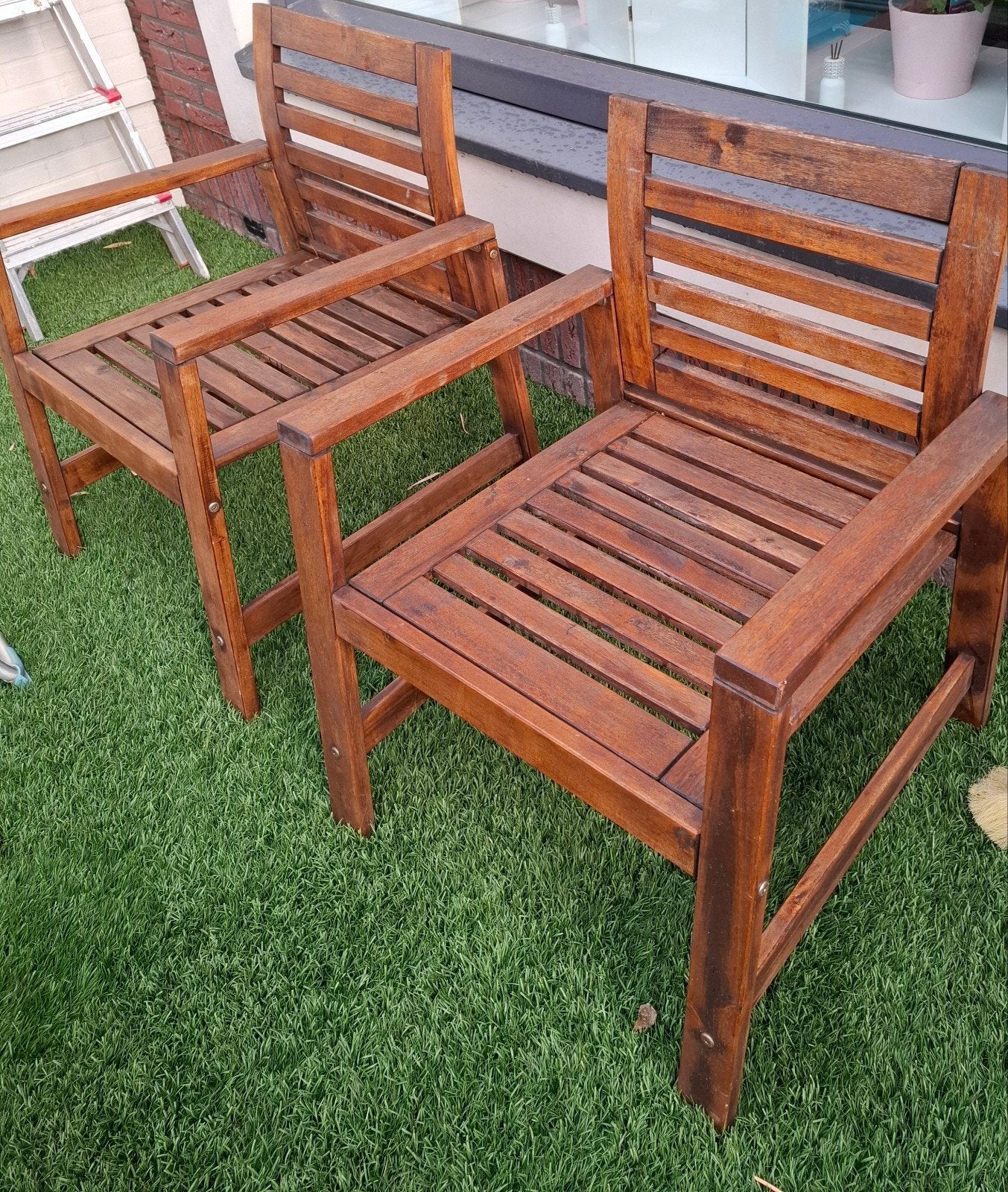 2 houten Ikea tuinstoelen, Tuin en Terras, Ophalen, Zo goed als nieuw, Hout, 2 zitplaatsen