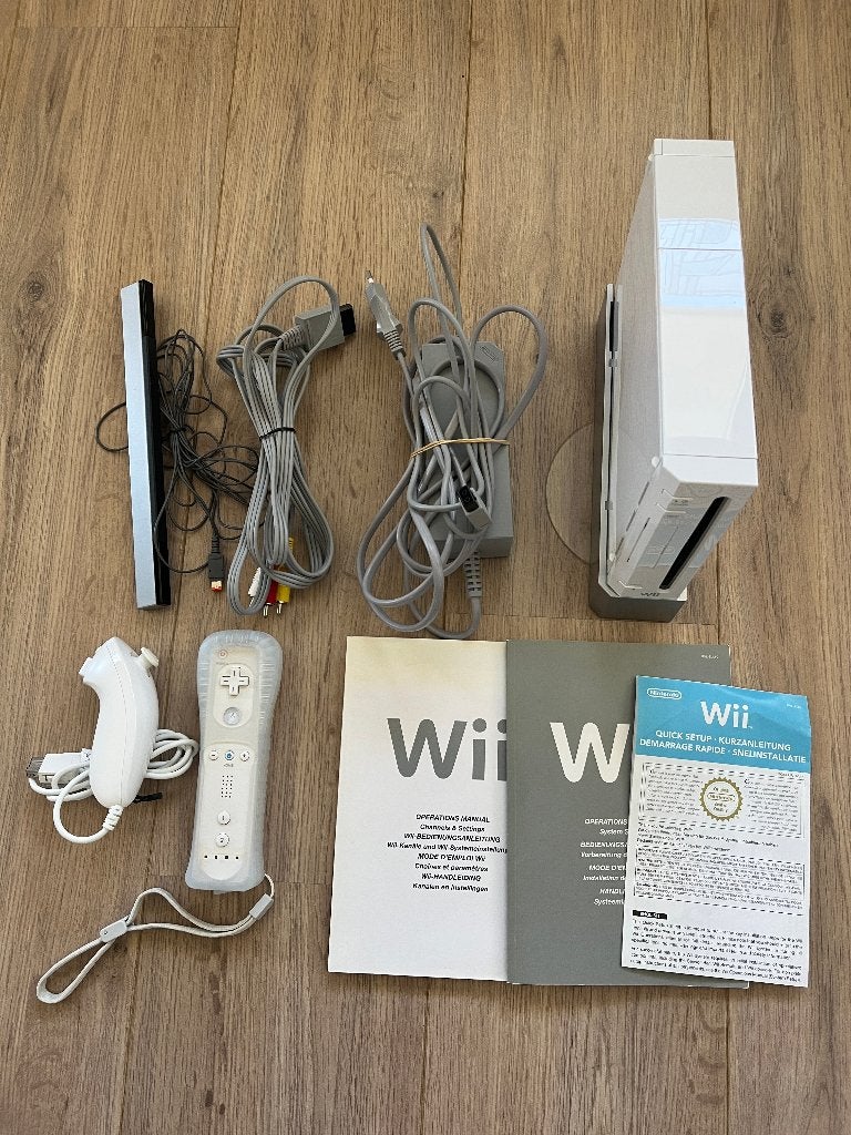 Spelcomputer - Nintendo Wii, Spelcomputers en Games, Spelcomputers | Nintendo Wii, Ophalen of Verzenden, Gebruikt, Met 1 controller