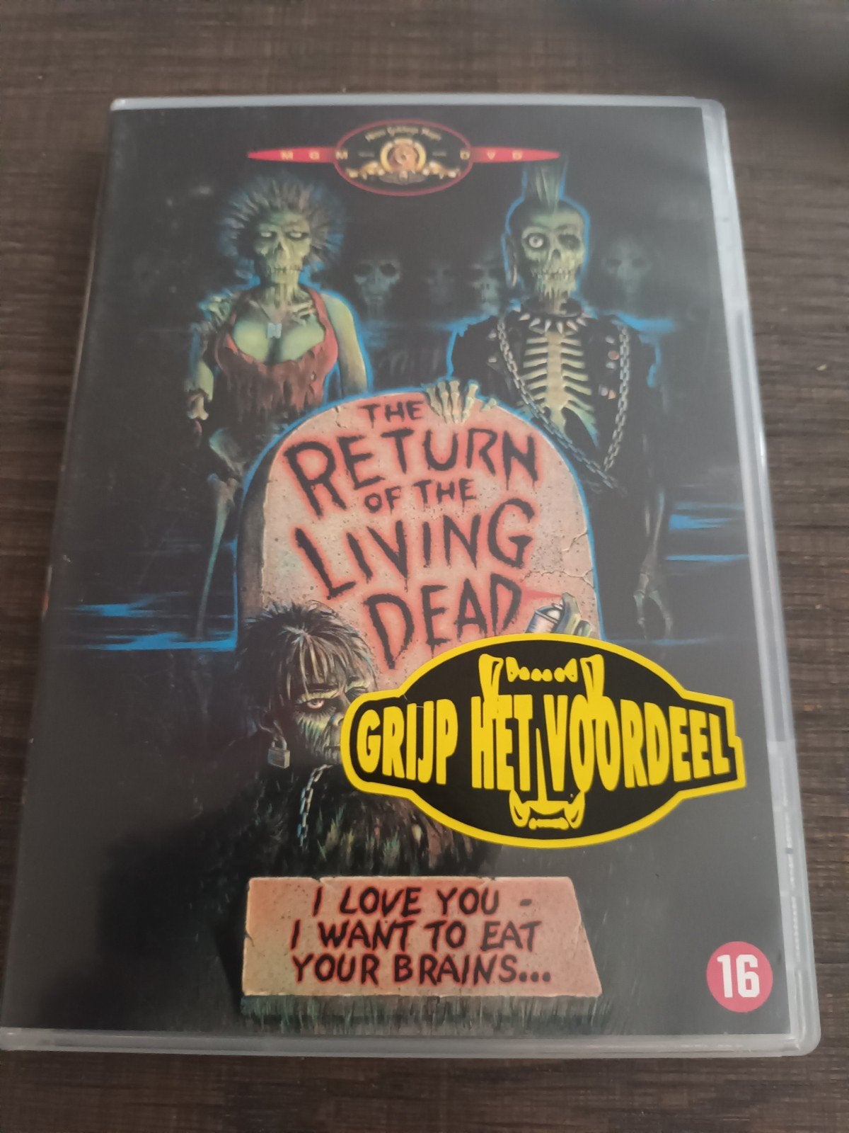 dvd The Return of the Living Dead, Vanaf 16 jaar, Ophalen of Verzenden, Zo goed als nieuw, Vampiers of Zombies
