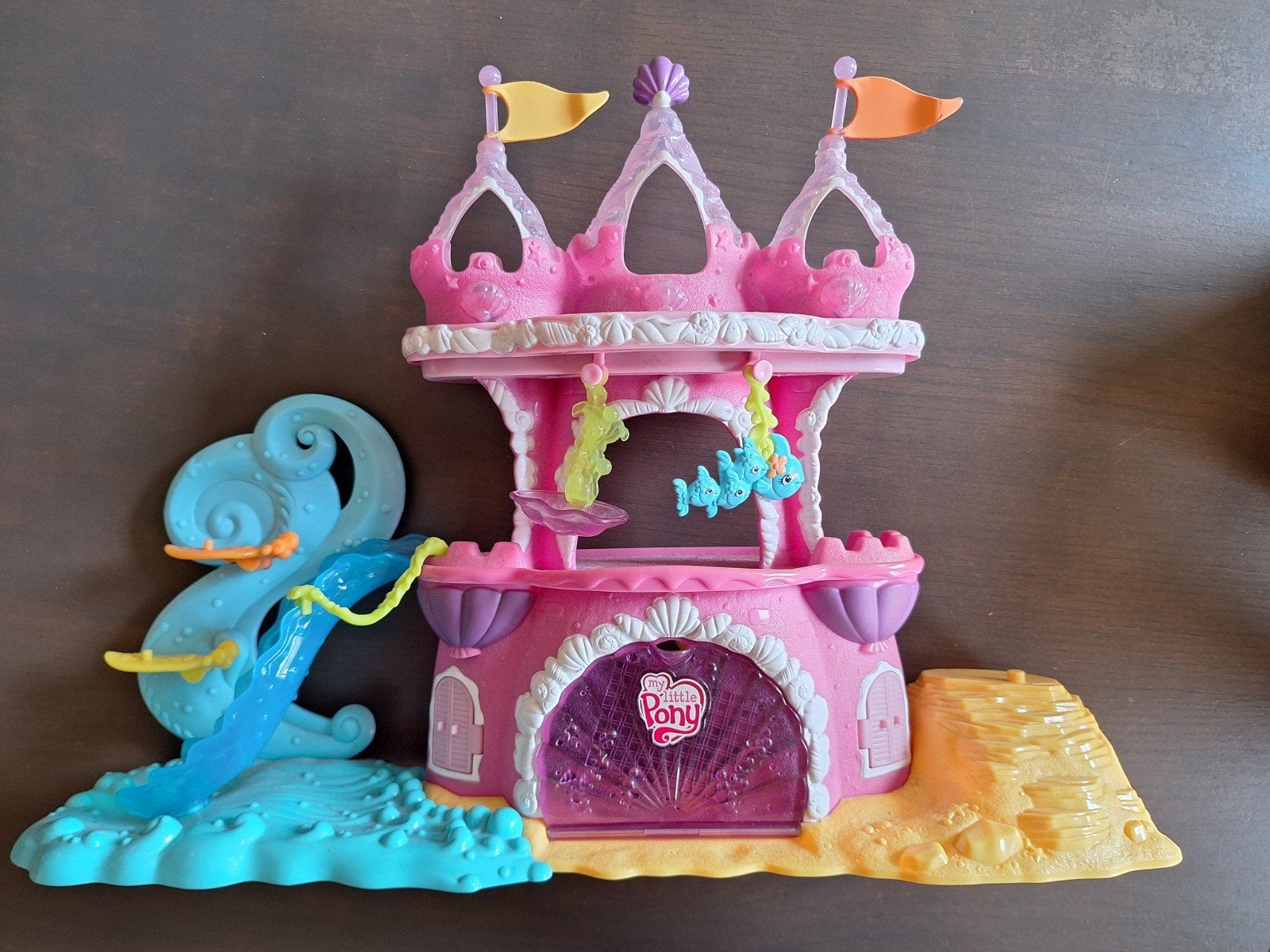 My Little Pony Kasteel met waterglijbaan, Kinderen en Baby's, Speelgoed | My Little Pony, Ophalen of Verzenden, Gebruikt
