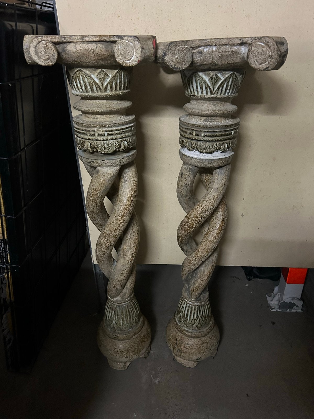 Set van 2 decoratieve gedraaide zuilen/pilaren, Huis en Inrichting, Ophalen, Gebruikt