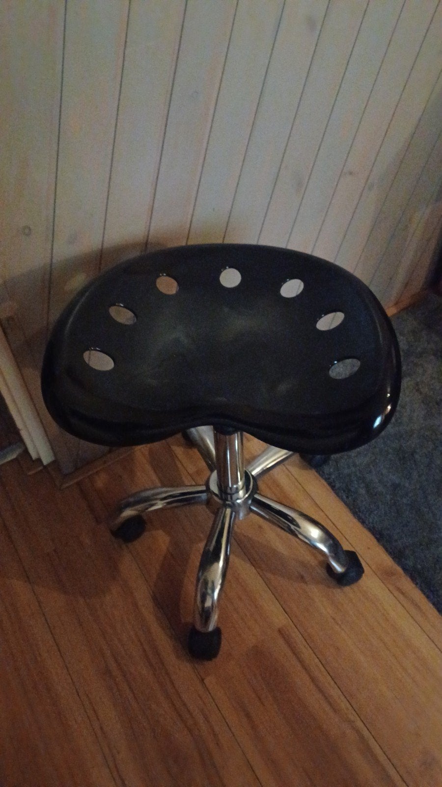 Retro design vintage kruk chrome, Huis en Inrichting, Krukjes, Ophalen of Verzenden, In hoogte verstelbaar, Zo goed als nieuw