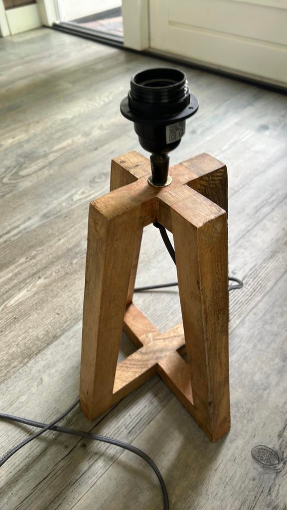 Houten tafellanp, Ophalen of Verzenden, Gebruikt, Hout, Minder dan 50 cm