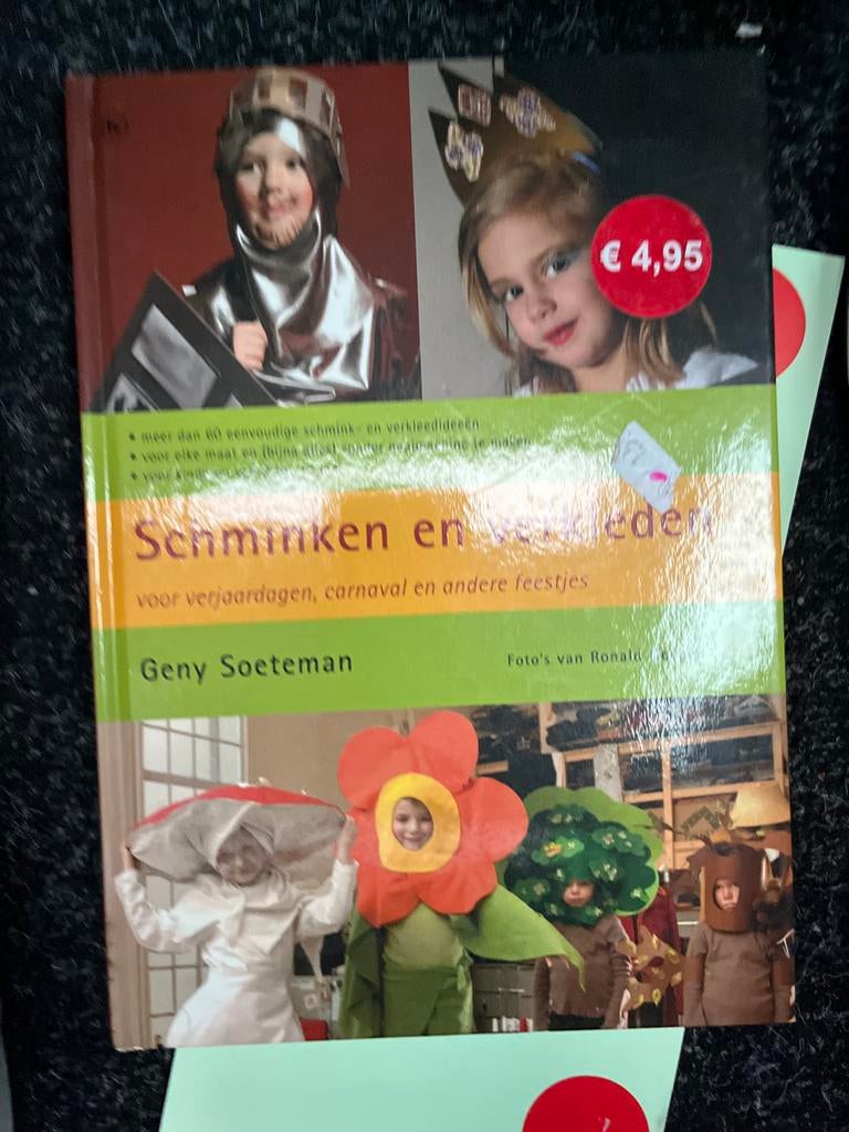 Schminken en Verkleedideeën voor Feestjes - Geny Soeteman, Ophalen of Verzenden, Zo goed als nieuw, Non-fictie