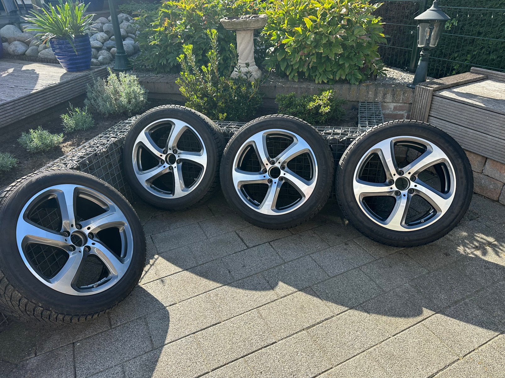 Originele zgan Mercedes 18 inch velgen met Winterbanden, Auto-onderdelen, Ophalen, 18 inch, 245 mm, Banden en Velgen