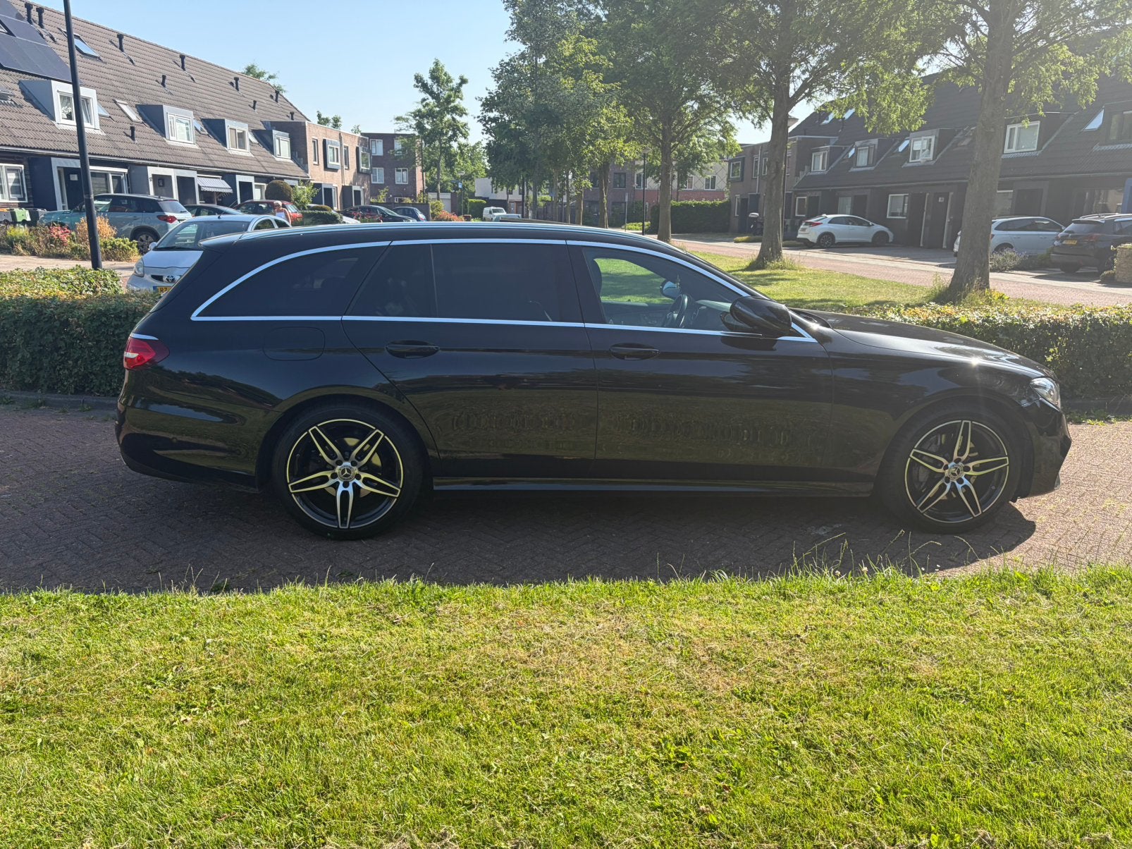 Mercedes-Benz S213 E-Klasse E250 Estate Premium Plus 211 PK, Auto's, Mercedes-Benz, Automaat, 4 cilinders, Zwart, Stationwagon