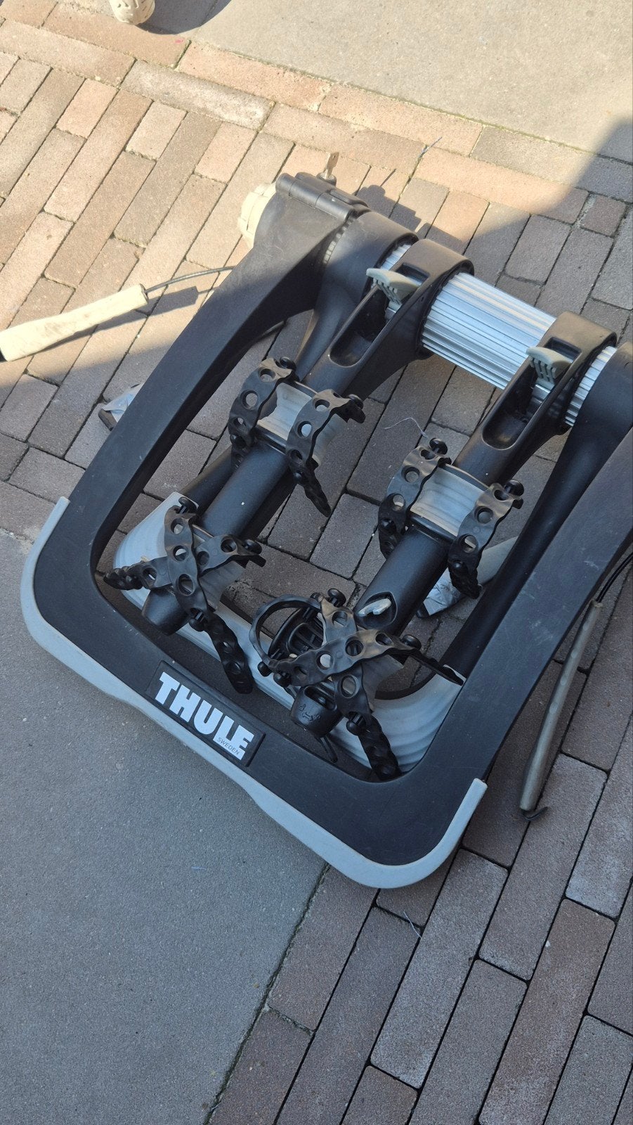 Thule Raceway 991 Fietsendrager voor Achterklep, Ophalen, 2 fietsen, Gebruikt, Achterklepdrager