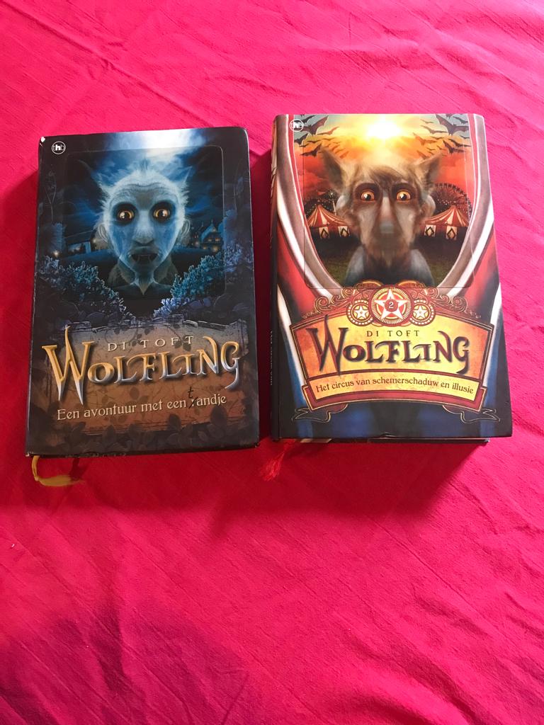 Si Toft.     Wolfling deel 1 en 2, Boeken, Ophalen of Verzenden, Zo goed als nieuw
