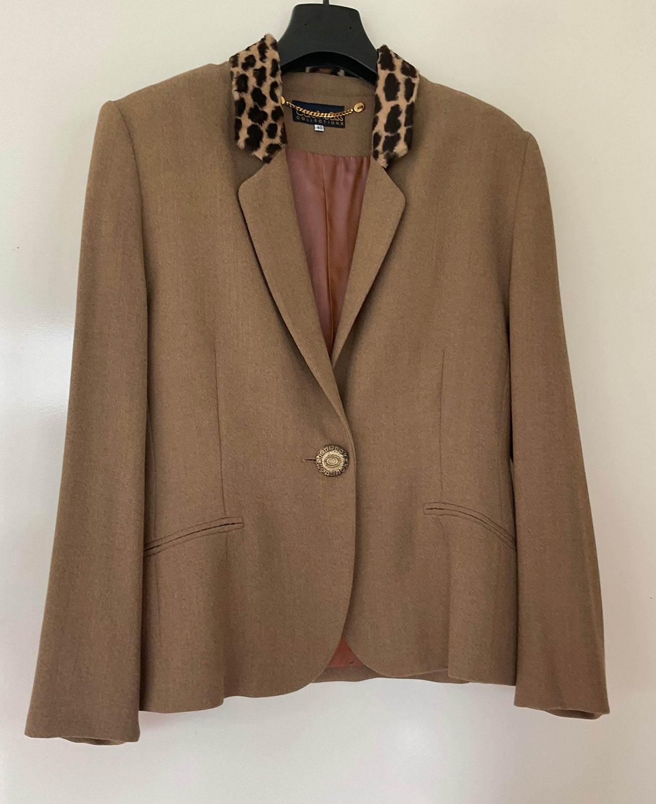 PRACHTIG JASJE CAROLINE BISS ( 40 ), Kleding | Dames, Maat 38/40 (M), Bruin, Verzenden, Zo goed als nieuw