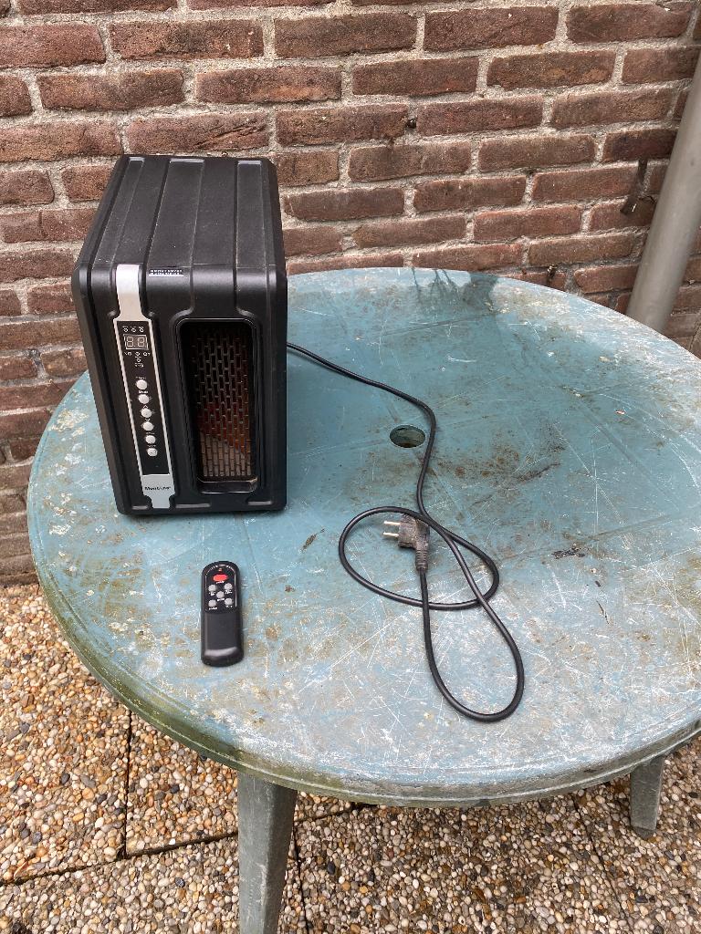 Montana infrarood kachel, Doe-het-zelf en Verbouw, 30 tot 80 cm, Kachel, Ophalen of Verzenden, Zo goed als nieuw