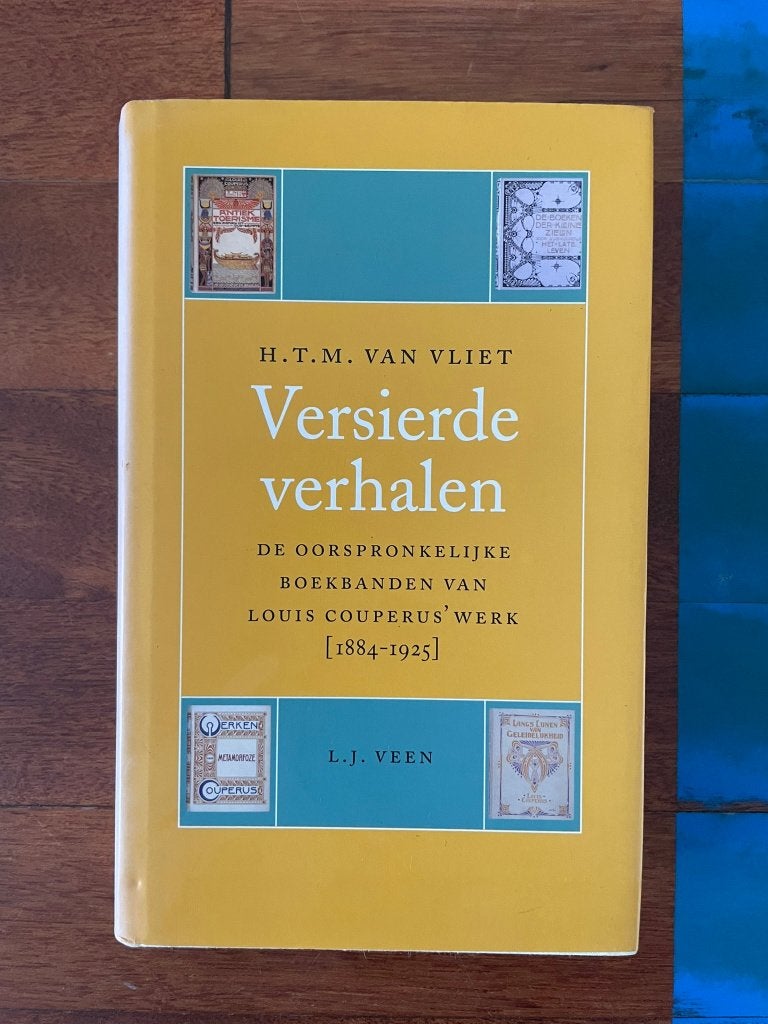 Versierde verhalen - H.T.M. van Vliet - 2000, Ophalen of Verzenden, Zo goed als nieuw, H.T.M. van Vliet, Overige onderwerpen