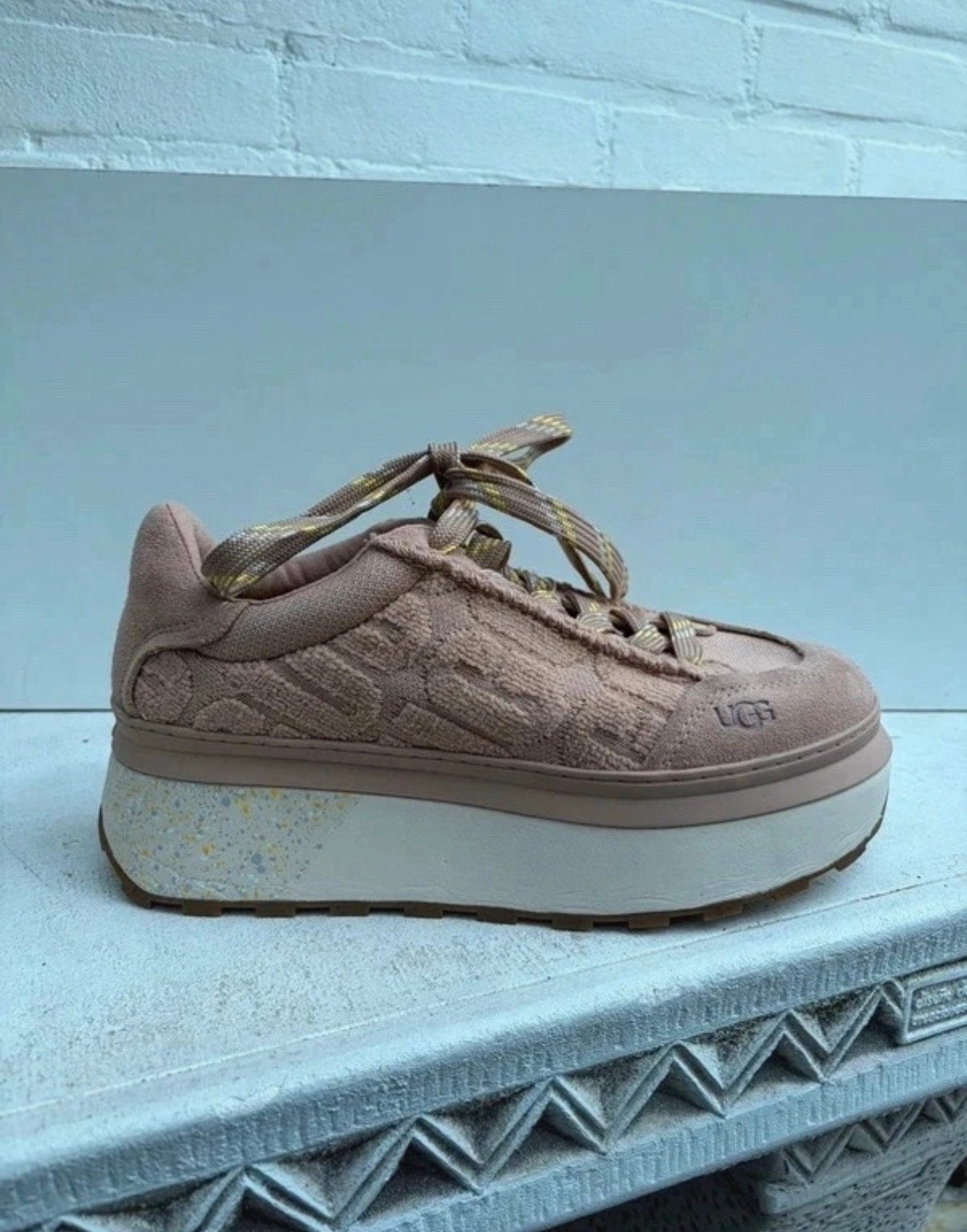 Nieuwe UGG W. MARIN Logo Lace Sneakers - Oudroze, Kleding | Dames, Nieuw, Ophalen of Verzenden, Sneakers of Gympen, Roze