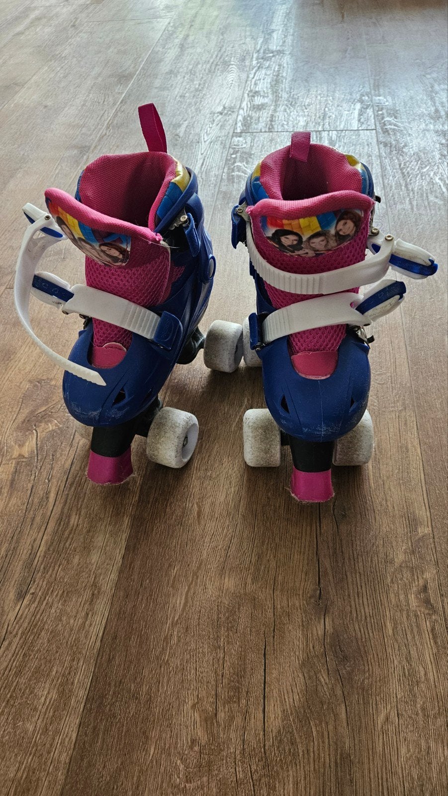 Verstelbare rolschaatsen K3 maat 30-33, valt klein, Ophalen, Verstelbaar, Gebruikt, Kinderen