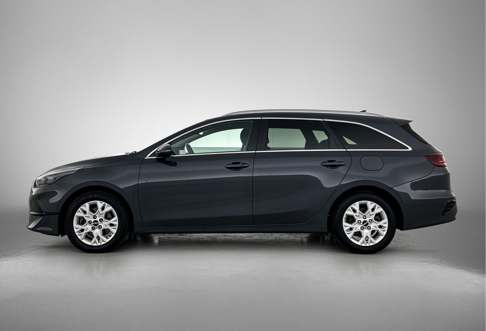 Kia Ceed Sportswagon 1.5 T-GDi DynamicPlusLine | Trekhaak af, Auto's, 12 maanden, Gebruikt, 4 cilinders, Origineel Nederlands