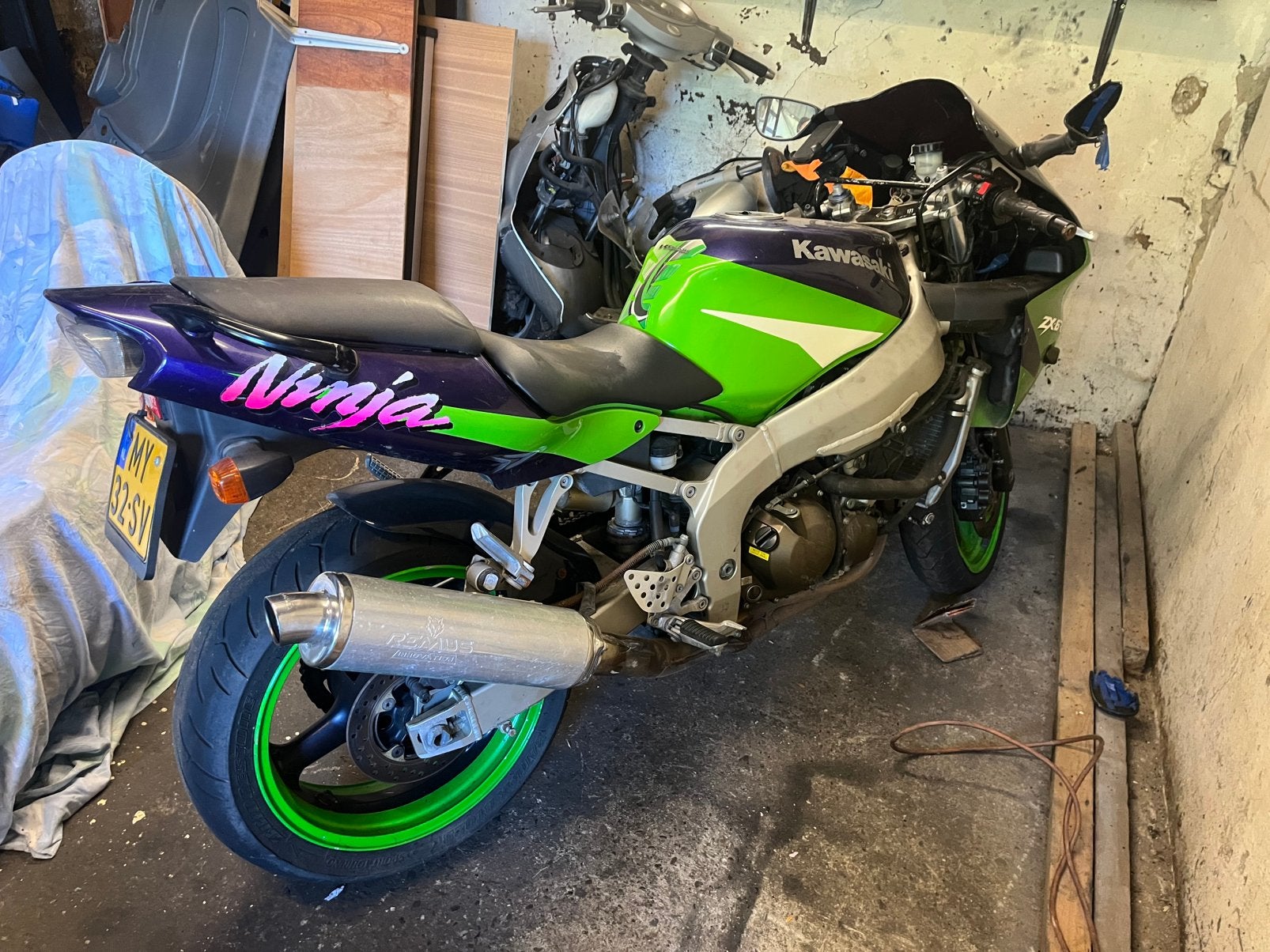 Kawasaki Ninja ZX6R 1998 loop of sloop, Ophalen