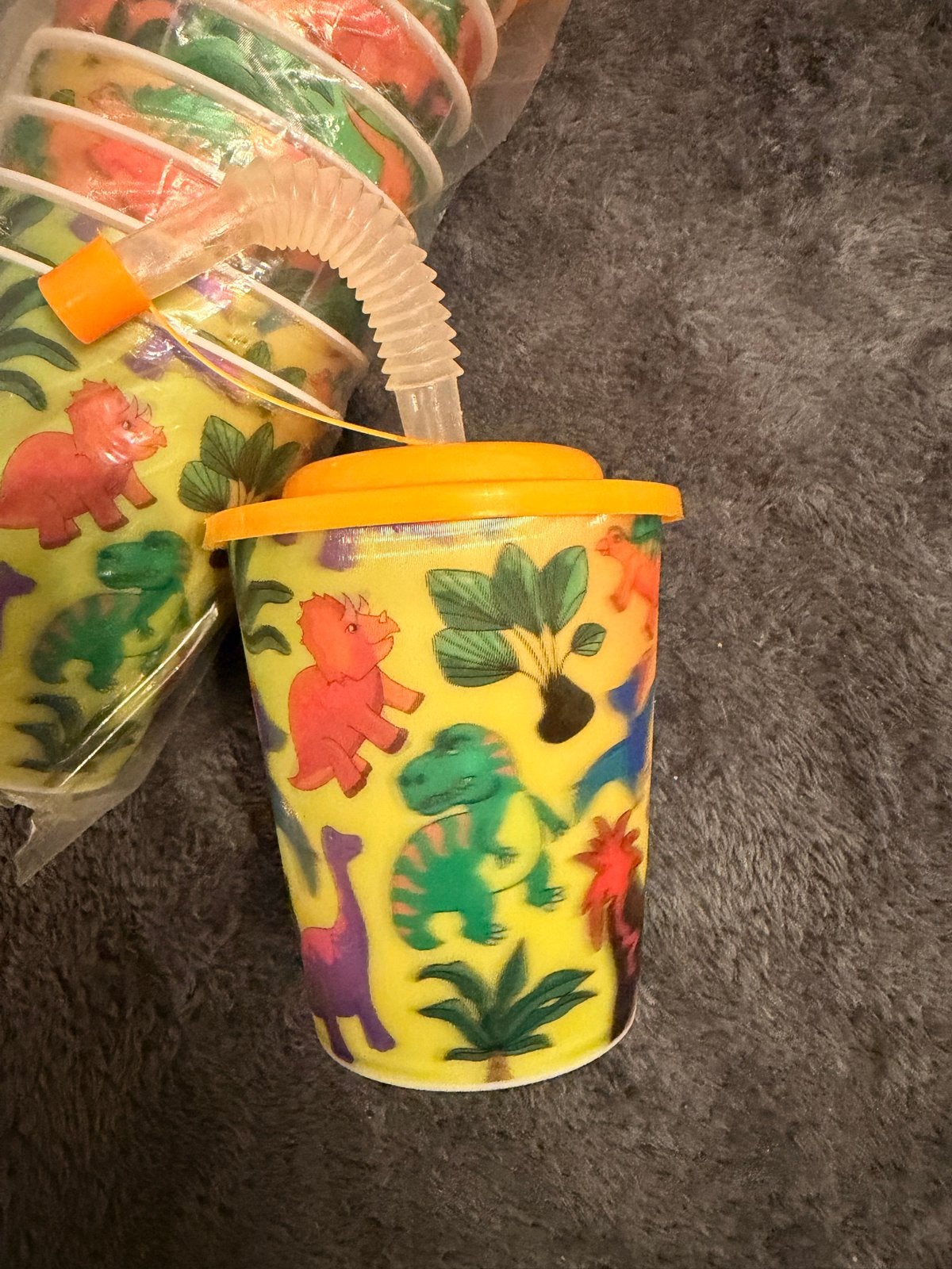 8x Dinosaurus Bekers met Rietje en Deksel - Nieuw!, Ophalen of Verzenden, Nieuw