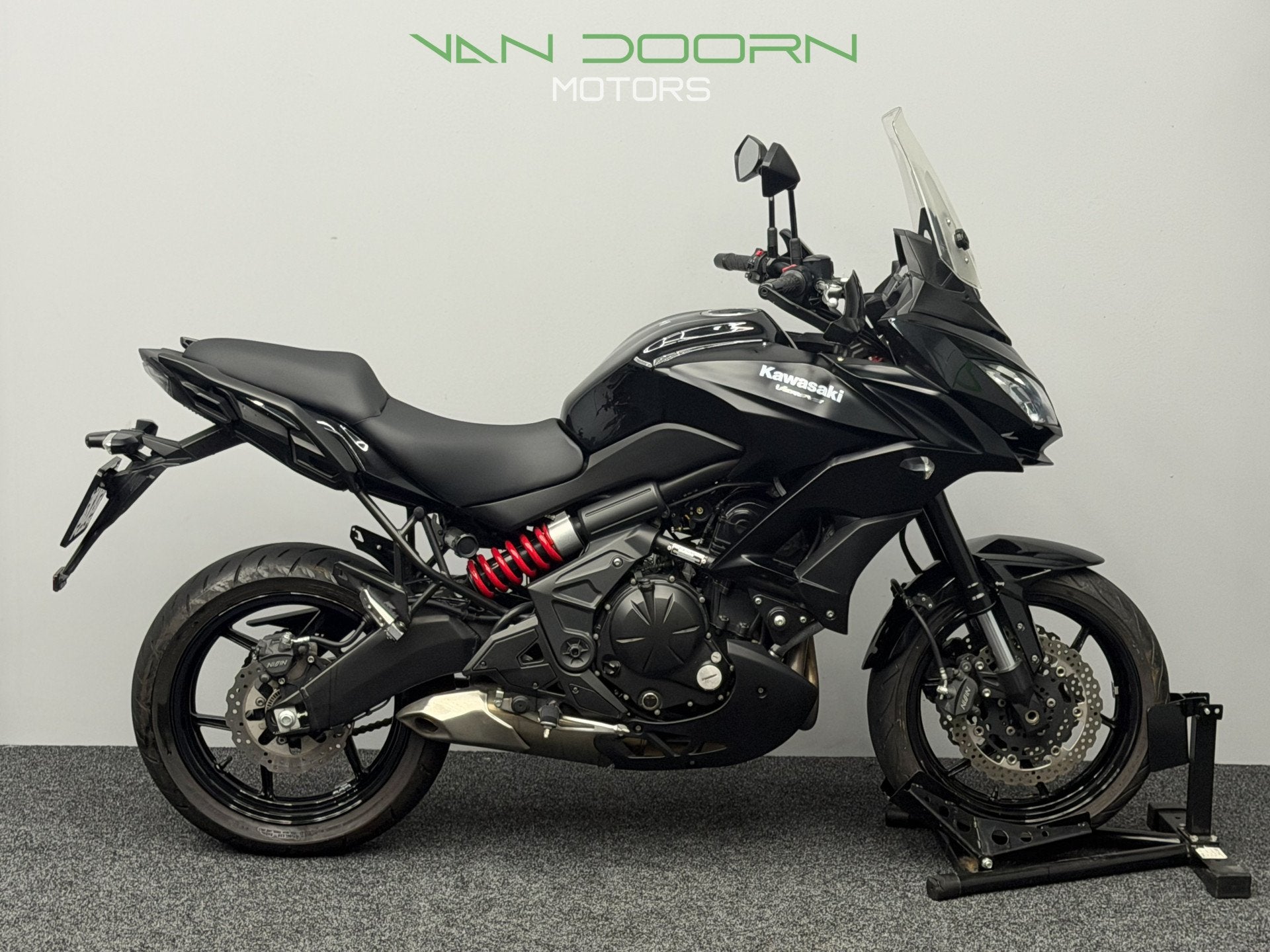 Kawasaki Versys 650 ABS | Mivv | Topkoffer | Verstralers | 2, Info@vandoornmotors.nl, 649 cc, Kraaivenstraat 23-5
5048AB  TILBURG, NL