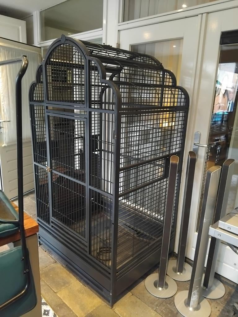 Ara kooi / papegaai, Dieren en Toebehoren, Vogels | Hokken en Kooien, Ophalen, Gebruikt, Metaal, Vogelkooi