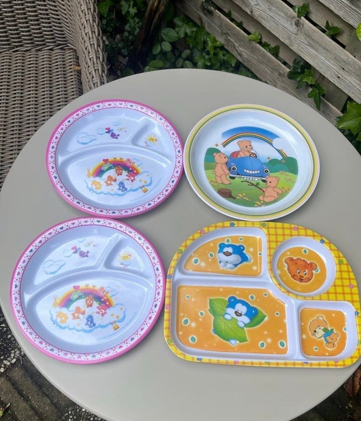 4 vrolijke melamine kinderbordjes: Care Bears & Beren, Ophalen of Verzenden, Gebruikt