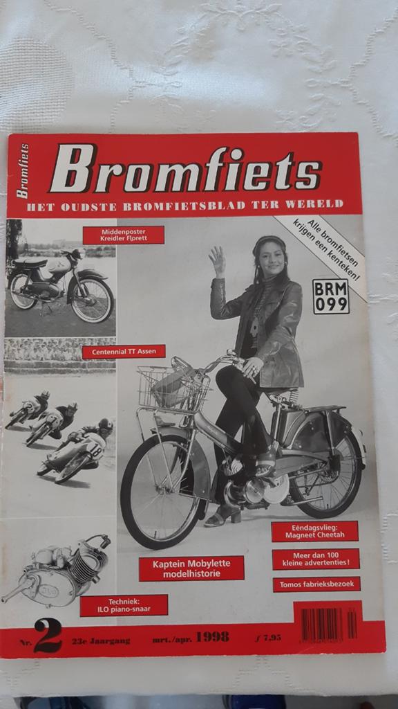 Bromfiets bladen 2.stuks., Ophalen, Algemeen