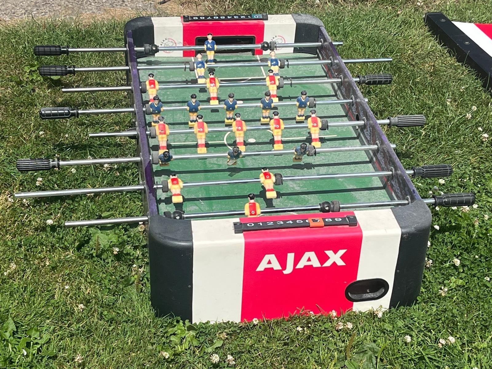 Ajax Voetbaltafel - Tafelvoetbalspel, Ophalen, Gebruikt