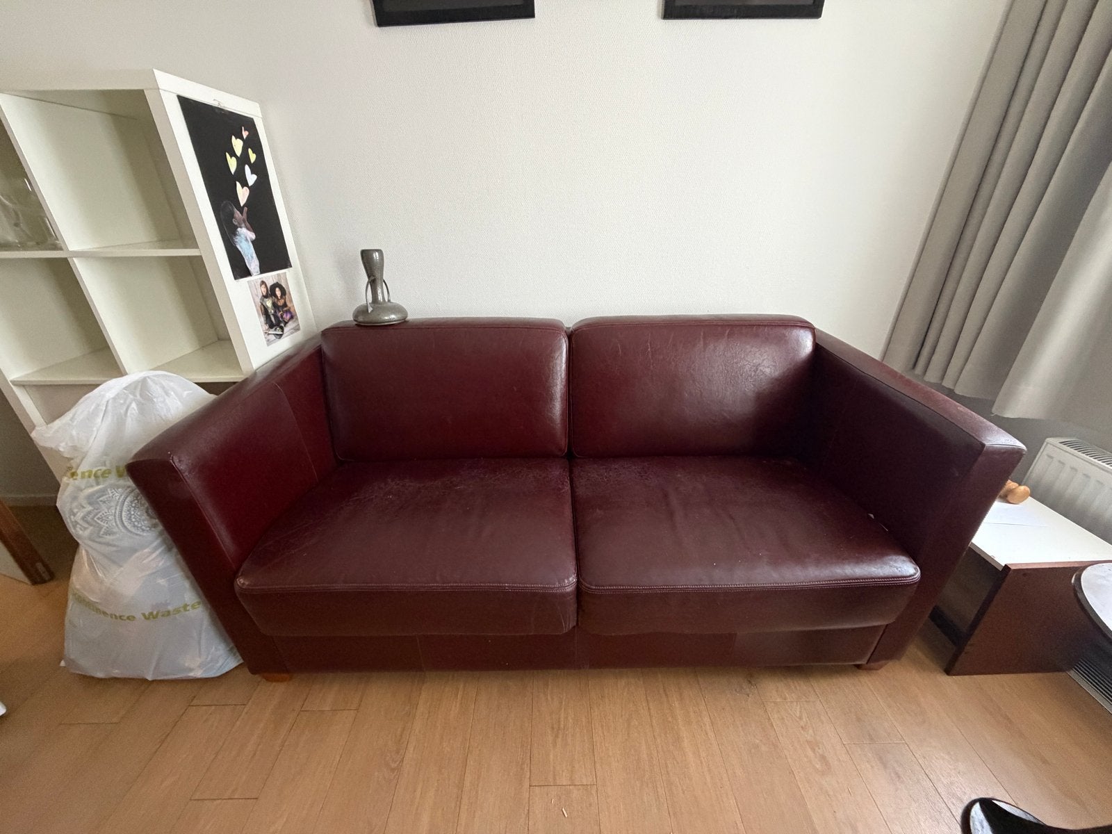 GRATIS Comfortabele bruine leren tweezitsbank net ingeolied, Ophalen, Gebruikt, 150 tot 200 cm, Tweepersoons