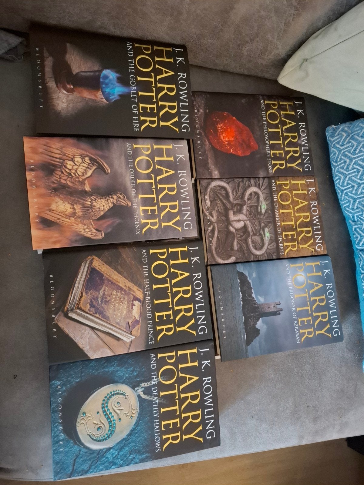 Harry potter boeken hardcover Adult edition, Boeken, Fantasy, Ophalen of Verzenden, Zo goed als nieuw