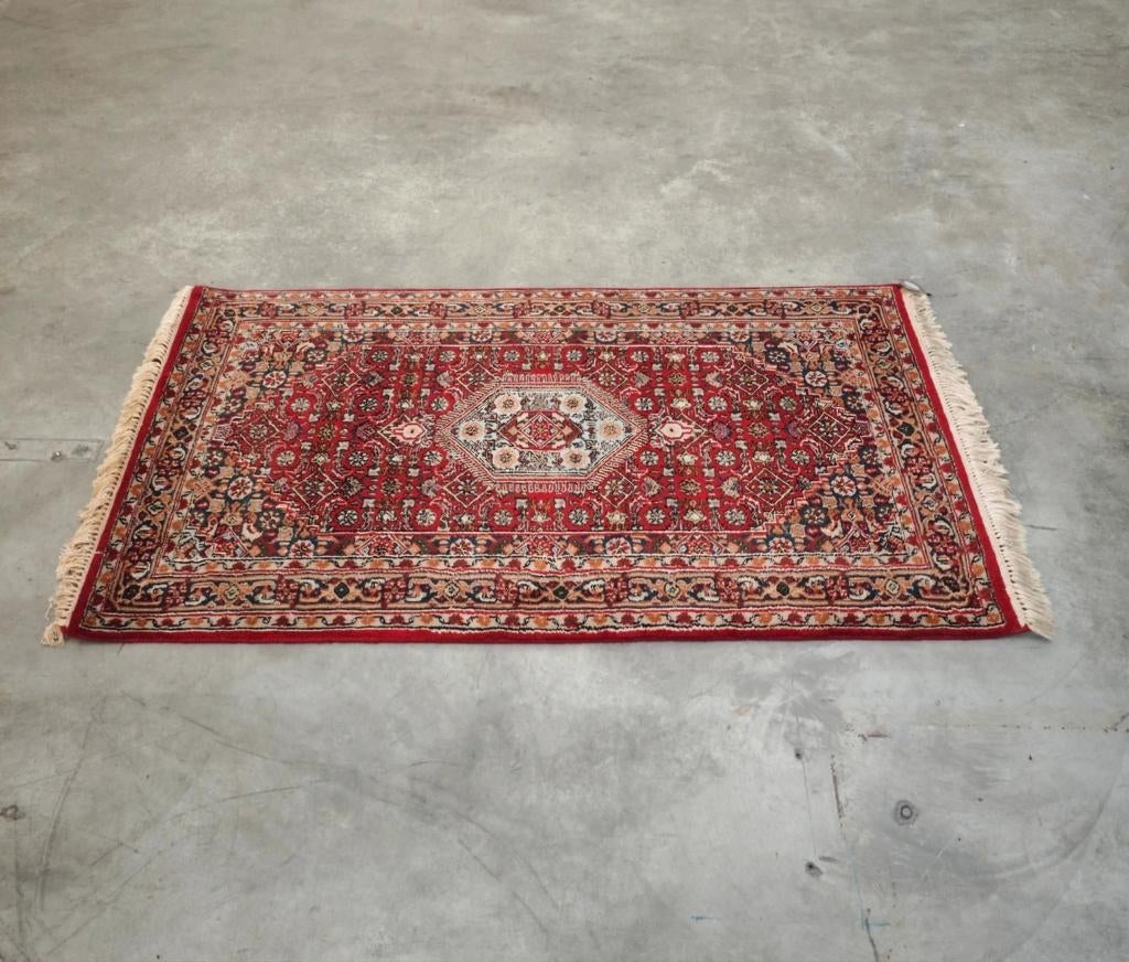 Klassiek Perzisch tapijt - Rood met gedetailleerd patroon, Huis en Inrichting, Stoffering | Tapijten en Kleden, Crème, Onbekend
