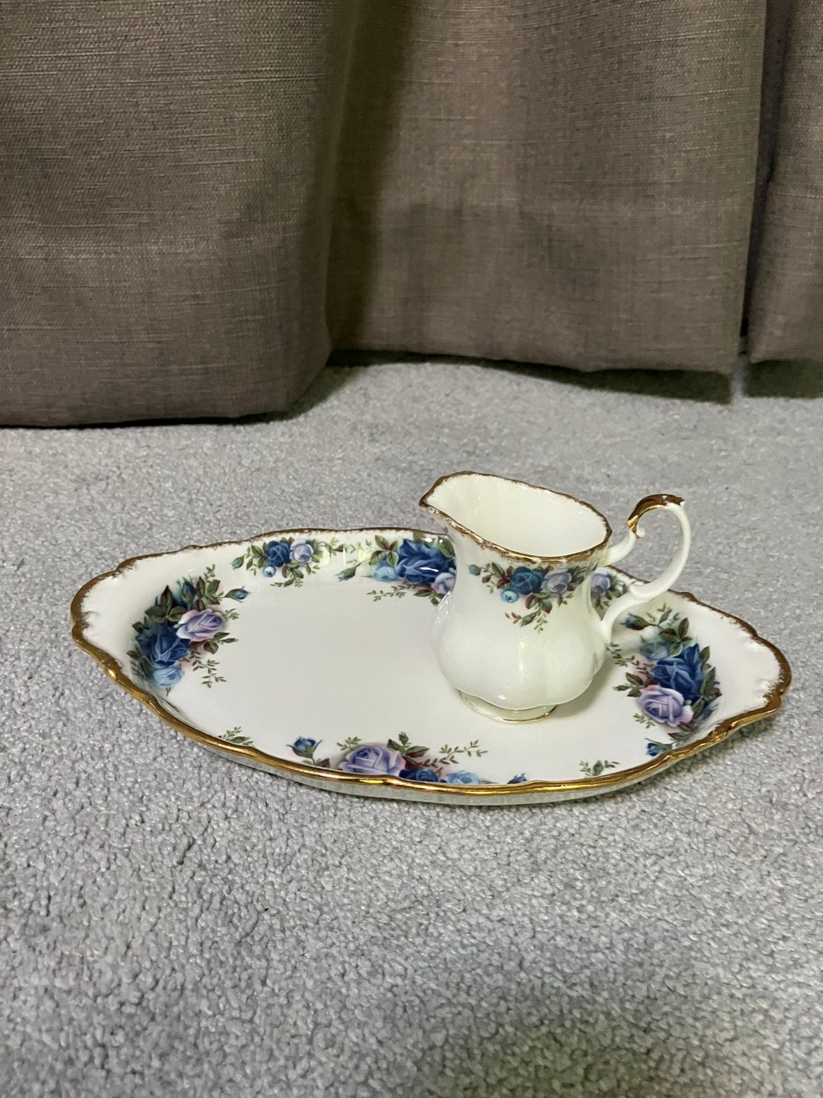 Royal Albert Moonlight Rose roomkan / roomonderbord, Ophalen
