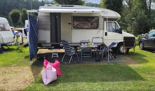Te huur Klassieke Hymer Camper voor roadtrip of tiny house