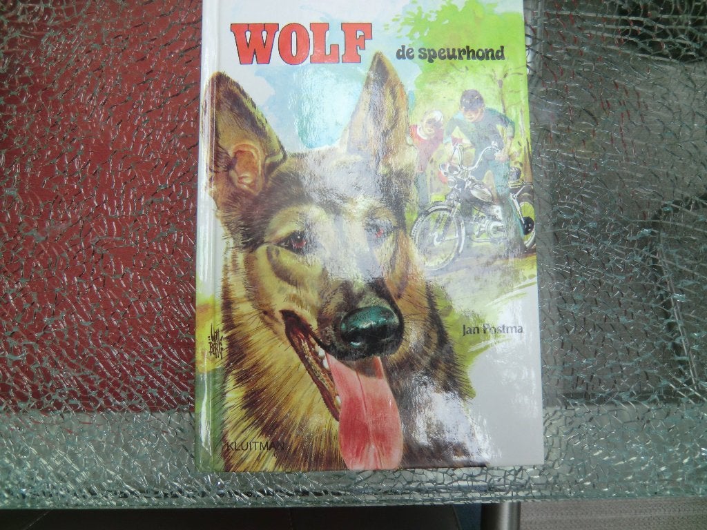 Wolf boeken, Verzenden, Zo goed als nieuw