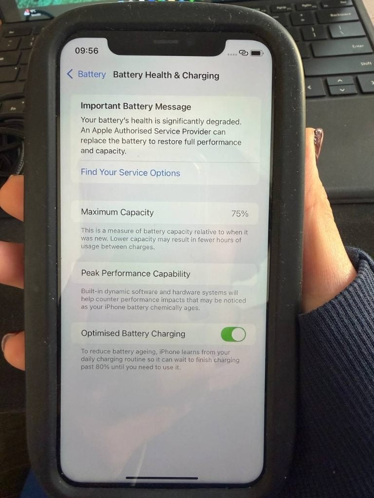 iPhone 11, 75 %, Zwart, Zonder simlock, Zonder abonnement