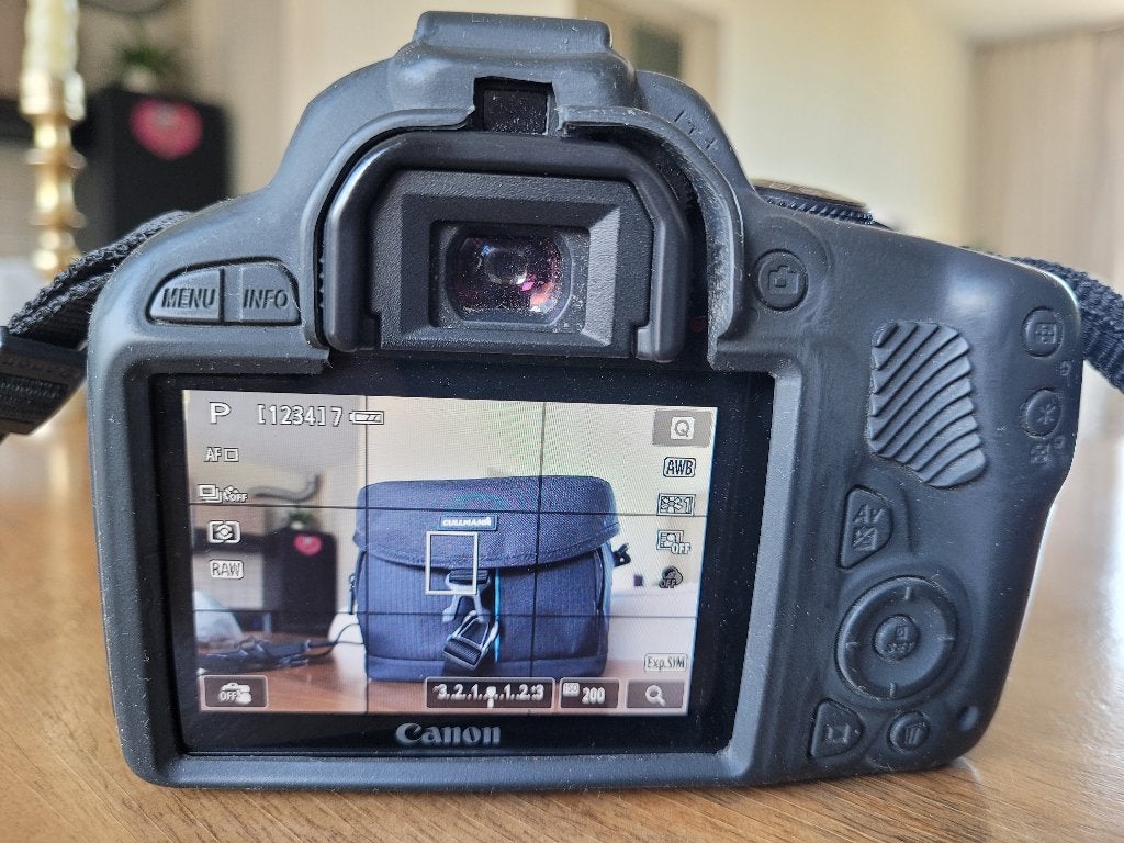 Canon EOS 100D + 2 lenzen + accesoires, Audio, Tv en Foto, Fotocamera's Digitaal, Ophalen, Gebruikt, Geheugenkaart, Spiegelreflex