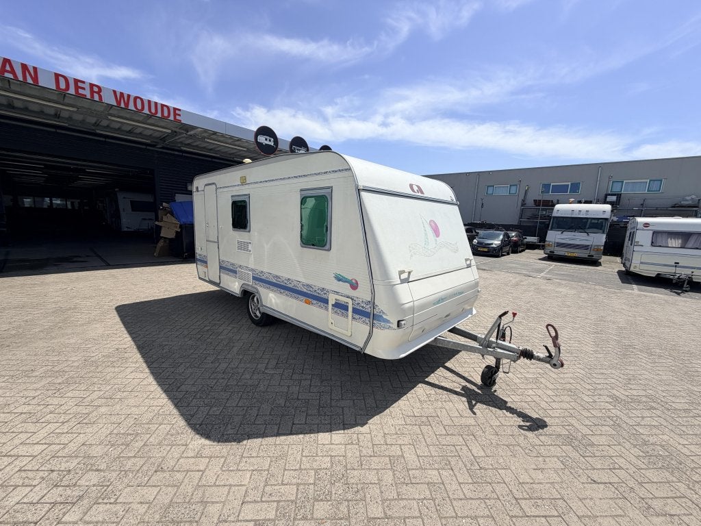 Adria Unica B 432 PX Fransbed, Zitje, Voortent, Bedrijf, Treinzit, 750 - 1000 kg, Ringverwarming