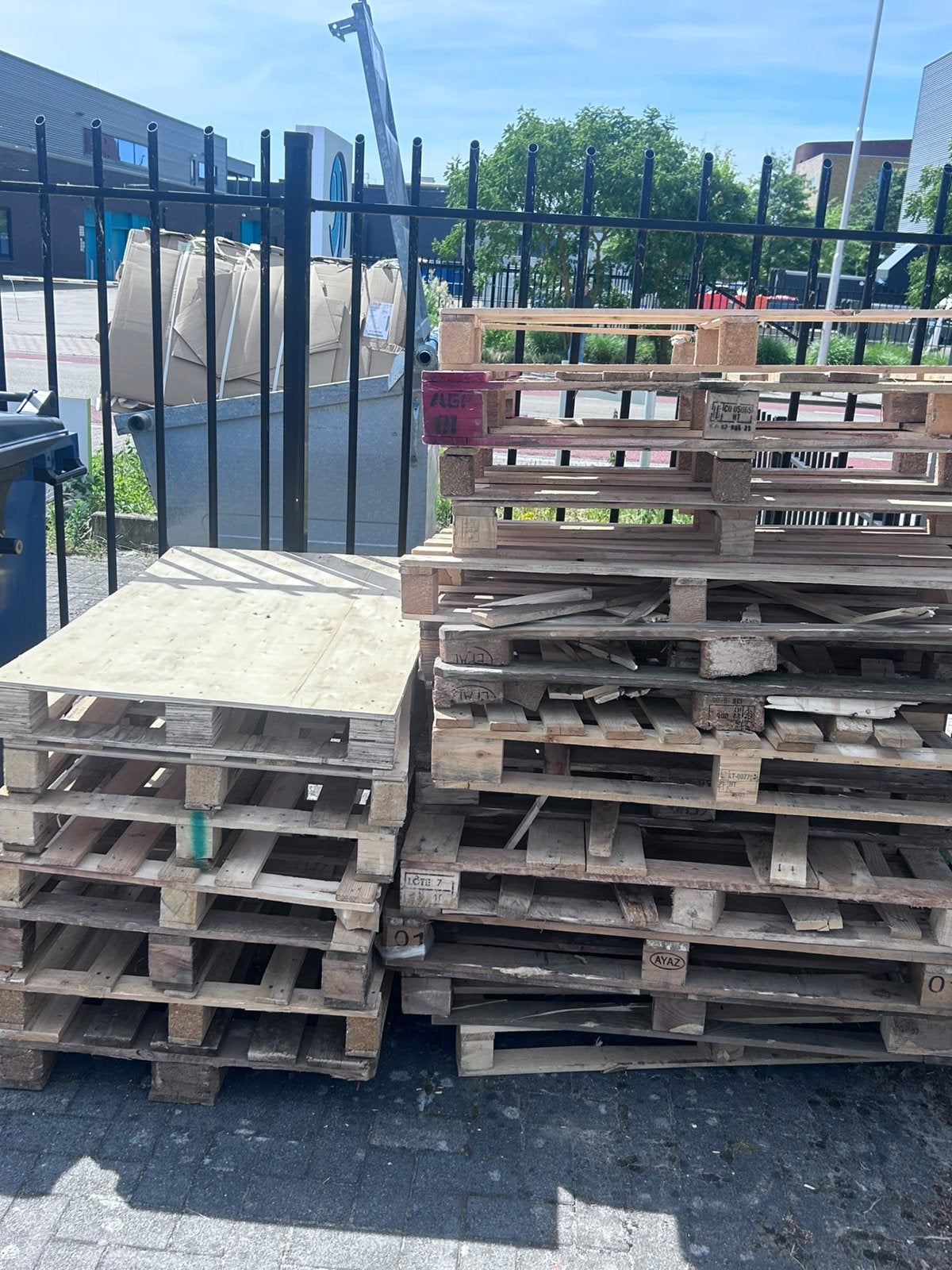 Gratis, Ophalen, Gebruikt