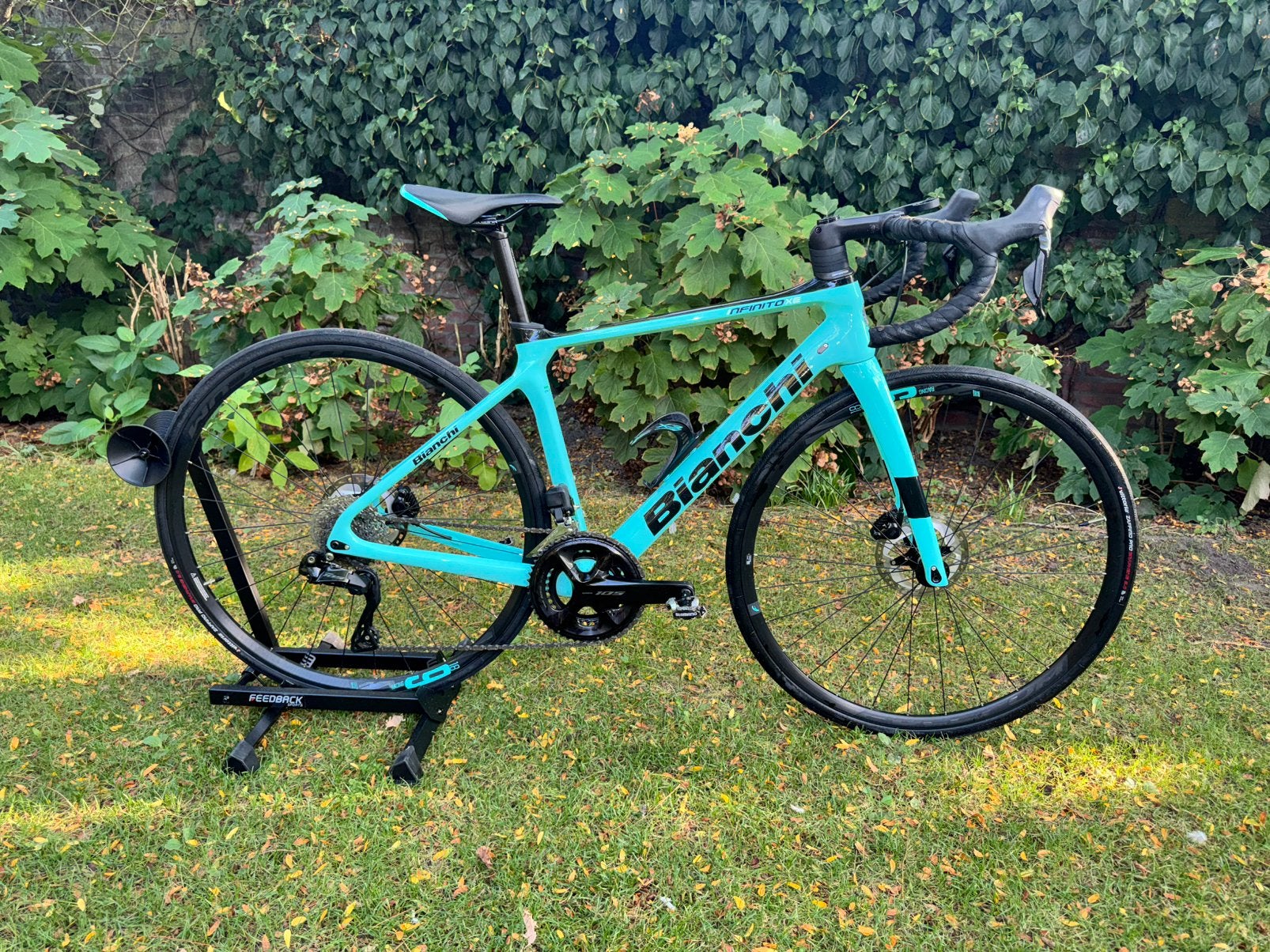 prachtige Bianchi Infinito XE 105 Di2 Disc Celeste maat 50 S, Carbon, 49 tot 53 cm, Zo goed als nieuw, Meer dan 20 versnellingen