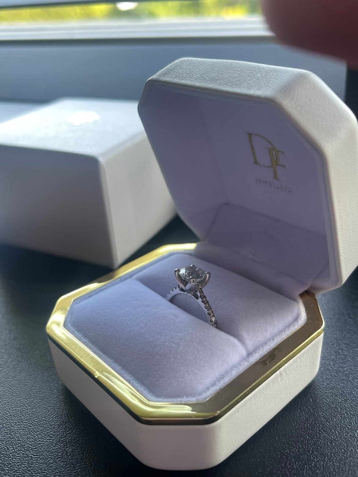 Diamanten ring, Sieraden, Tassen en Uiterlijk, Ophalen of Verzenden, Zo goed als nieuw, 17 tot 18, Dame