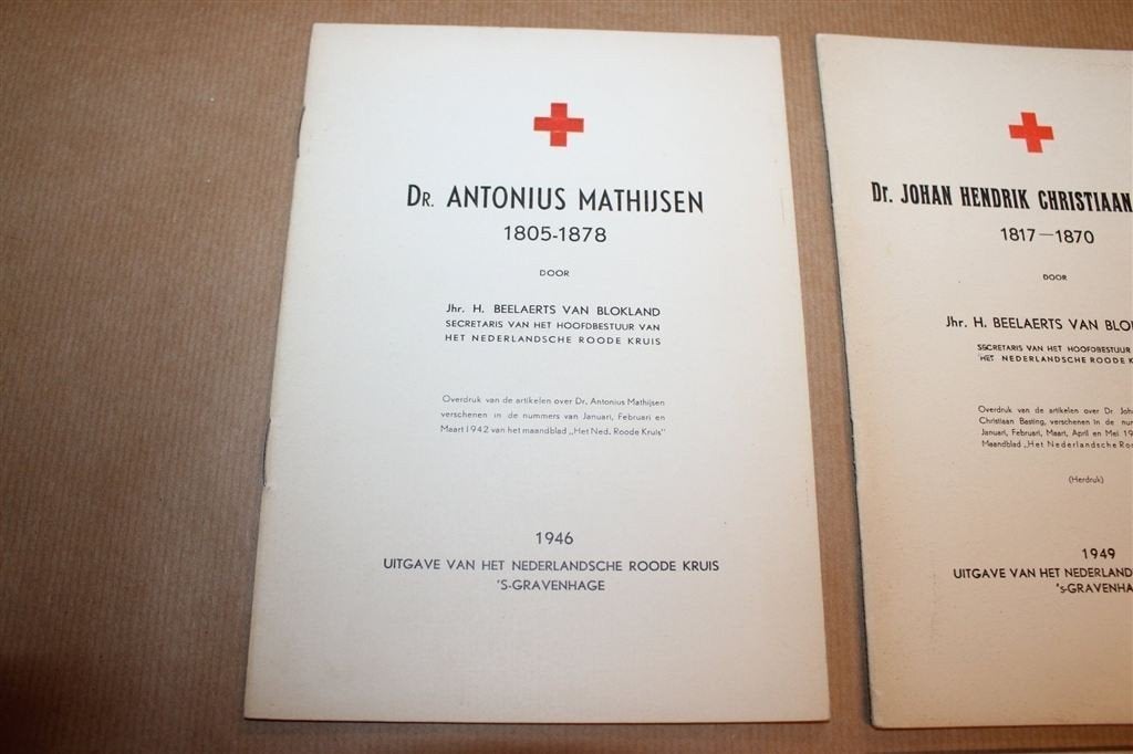 Rode Kruis — Henry Dunant, Mathijsen en Basting 1942-1949, Ophalen of Verzenden, Gelezen