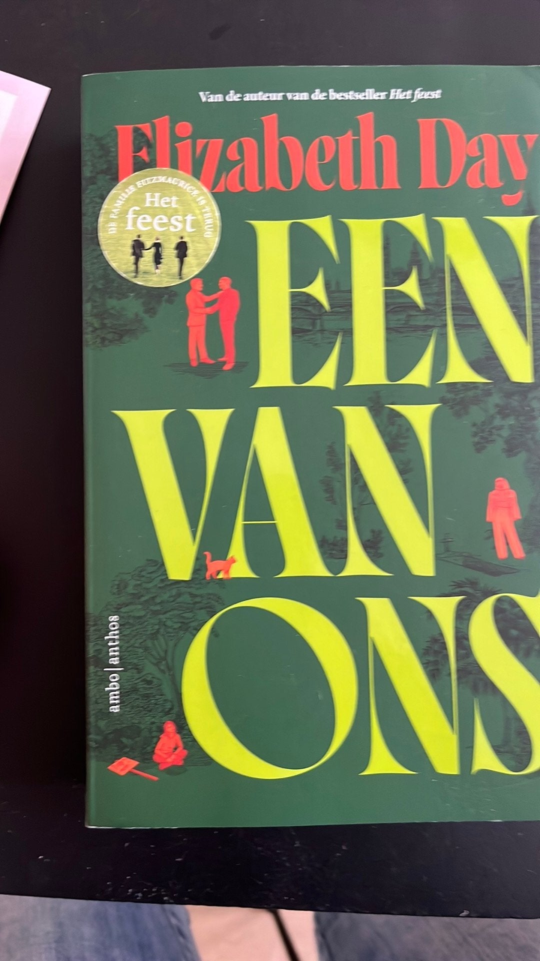 Elizabeth Day - Een van ons, Ophalen of Verzenden, Zo goed als nieuw, Elizabeth Day