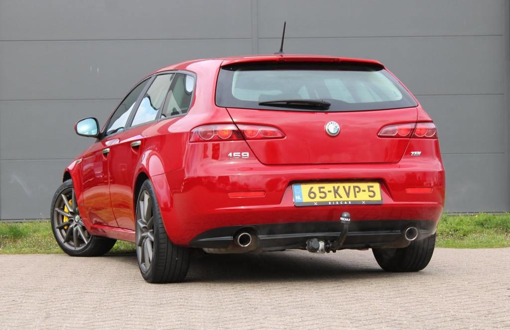Alfa Romeo 159 Sportwagon 1.750 TBi Distinctive Leder Origin, Voorwielaandrijving, Euro 5, Gebruikt, Zwart