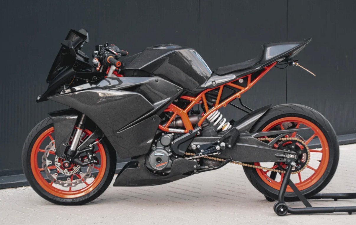 KTM RC 390 Carbon | Akrapovic | KTM Racing (m2446352739) — Motoren