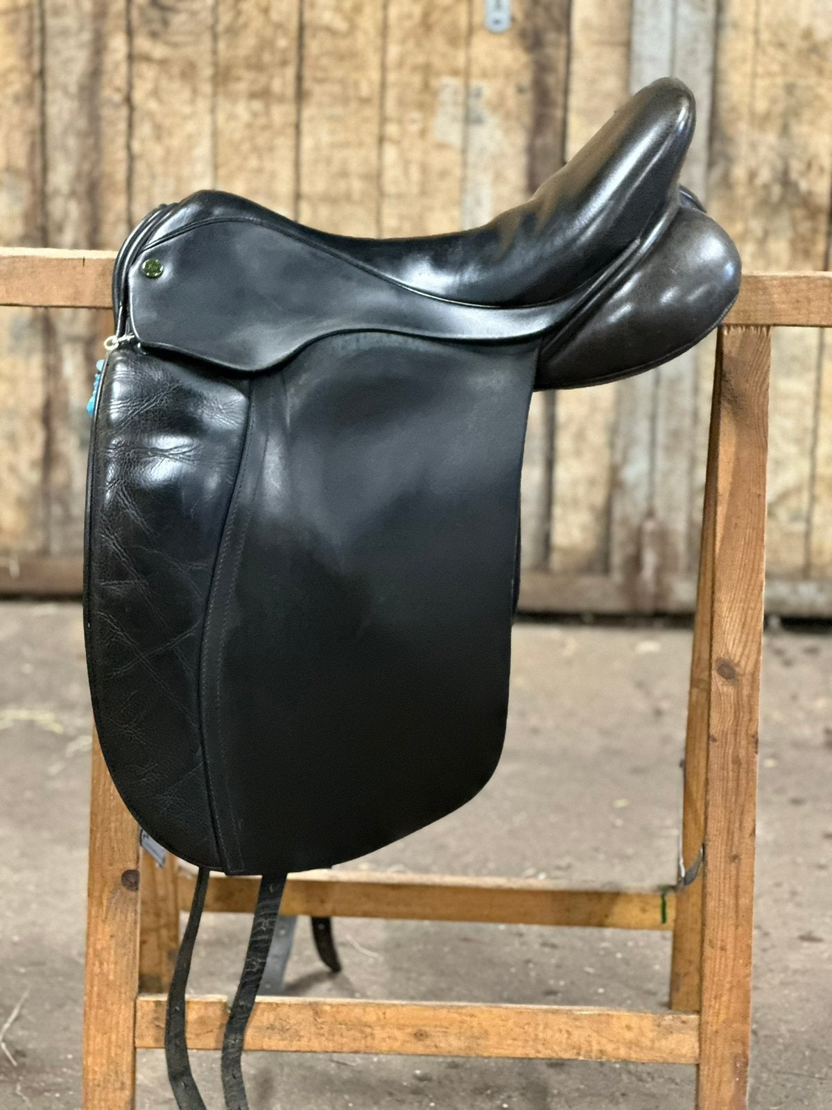 Hulsebos Dressuurzadel 18’inch smalle boom, Dieren en Toebehoren, Ophalen of Verzenden, Gebruikt, Dressuur