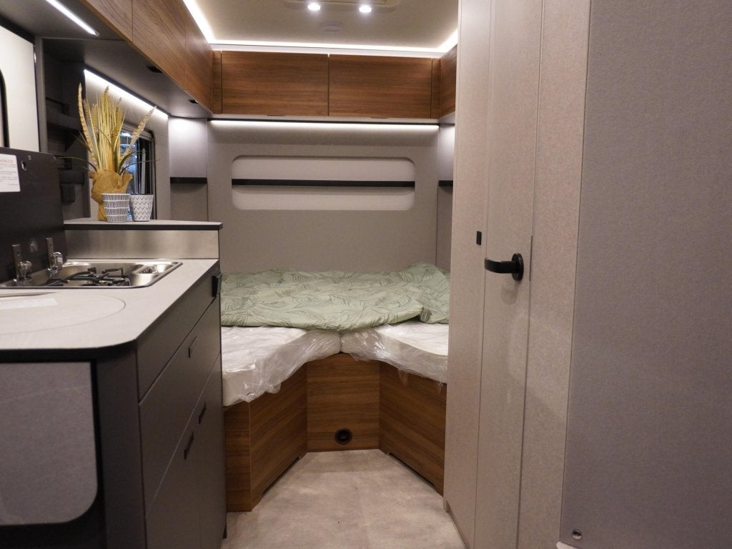 Eriba Novaline 442 !! NIEUW BIJ CAMPOLIFE !!, Overige typen, Tot en met 3, 5 tot 6 meter, Eriba
