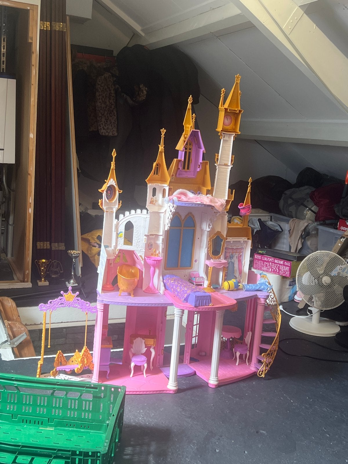 Plastic kasteel, Ophalen, Gebruikt, Barbie