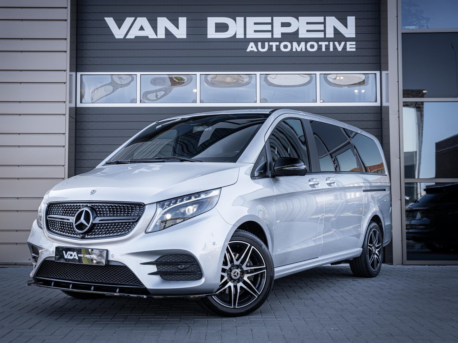 Mercedes-Benz V-klasse 300d Lang DC Avantgarde Edition - AMG, Automaat, Gebruikt, 4 cilinders, Bedrijf