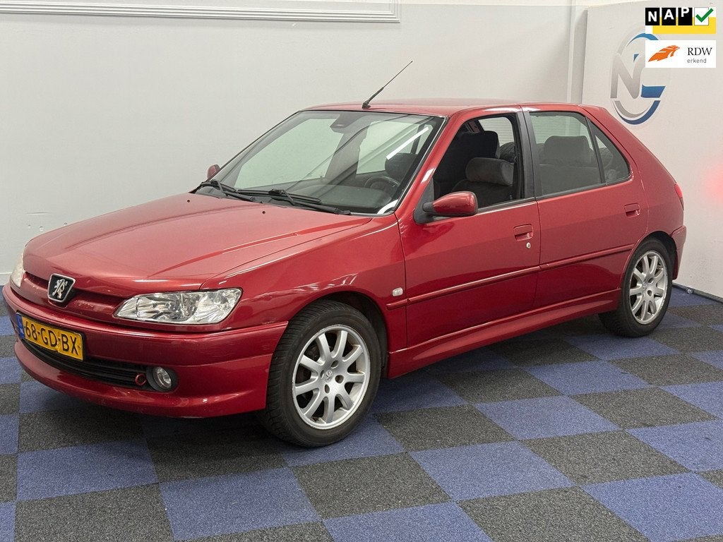 Peugeot 306 1.6 XT / AUTOMAAT / RIJDT SCHAKELT GOED / WEG=WE, Gebruikt, 4 cilinders, 49 €/maand, Origineel Nederlands