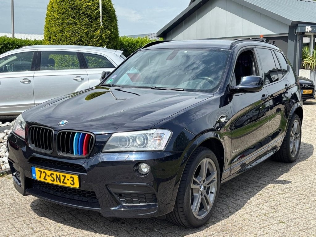 BMW X3 X-Drive 2.8i Automaat M-Pakket 2011 NL Auto 6-Cilinde, Auto's, Automaat, Euro 5, Gebruikt, 2000 kg