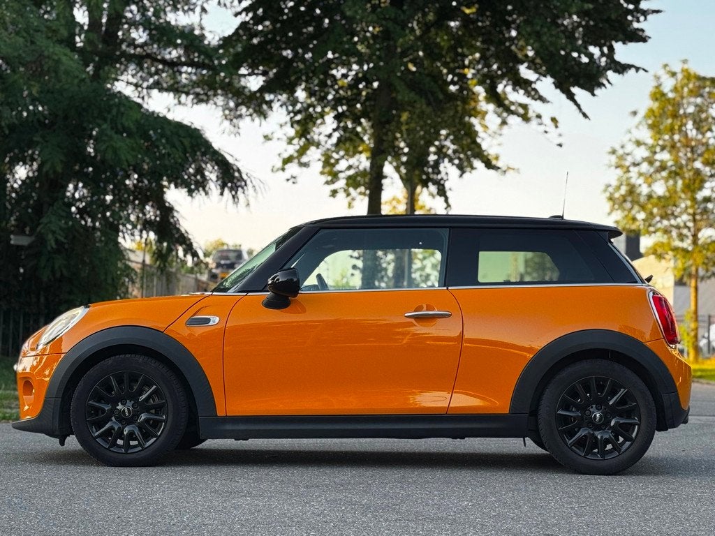 Mini 3-Deurs 1.5 Cooper|!WK AKTIE!|XENON|LED|NAVI|CRUISE|ORI, 136 pk, Gebruikt, Euro 6, Overige kleuren