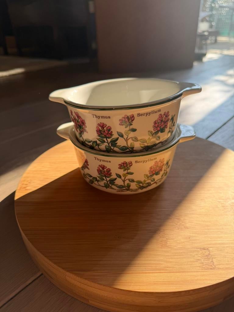 2 Vintage Enoch Wedgwood schaaltjes Florabunda, Antiek en Kunst, Antiek | Servies los, Ophalen of Verzenden