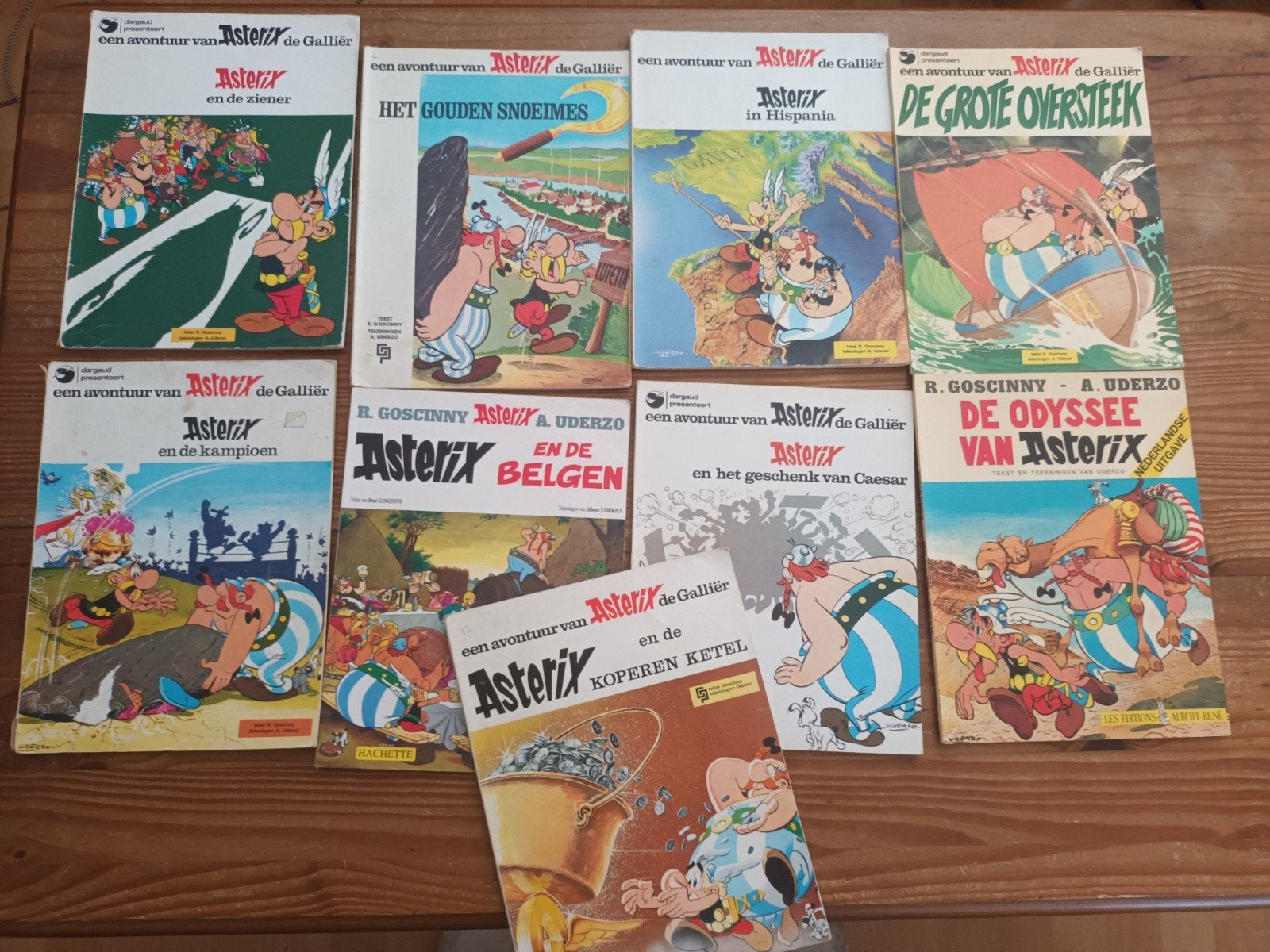 Asterix stripboeken - 8 delen, Ophalen of Verzenden